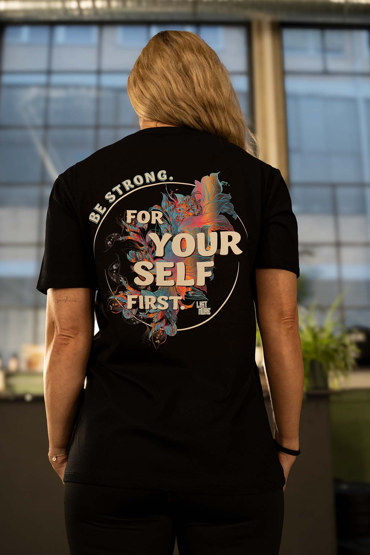Be strong Tee