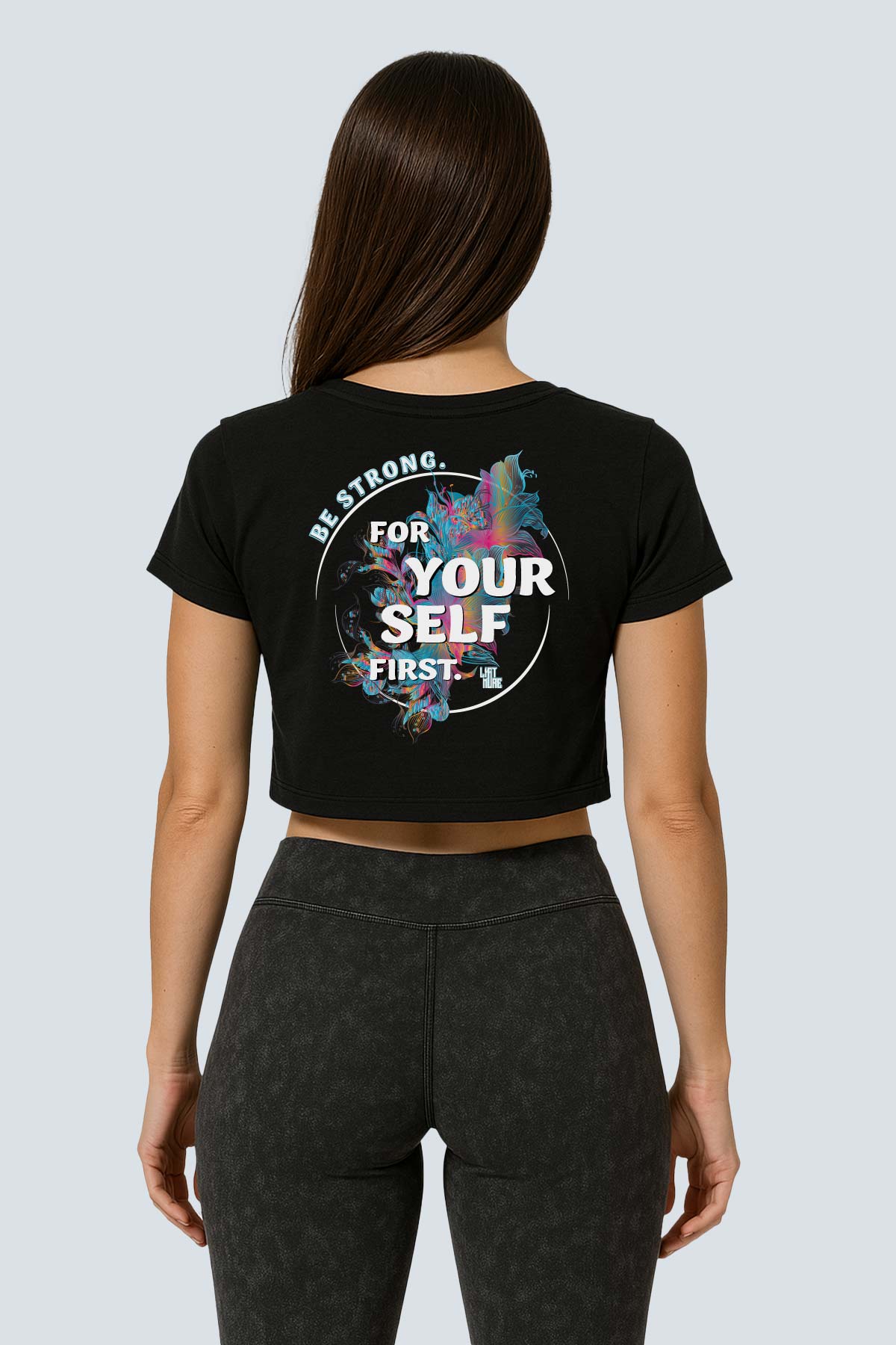 BE STRONG Crop Top