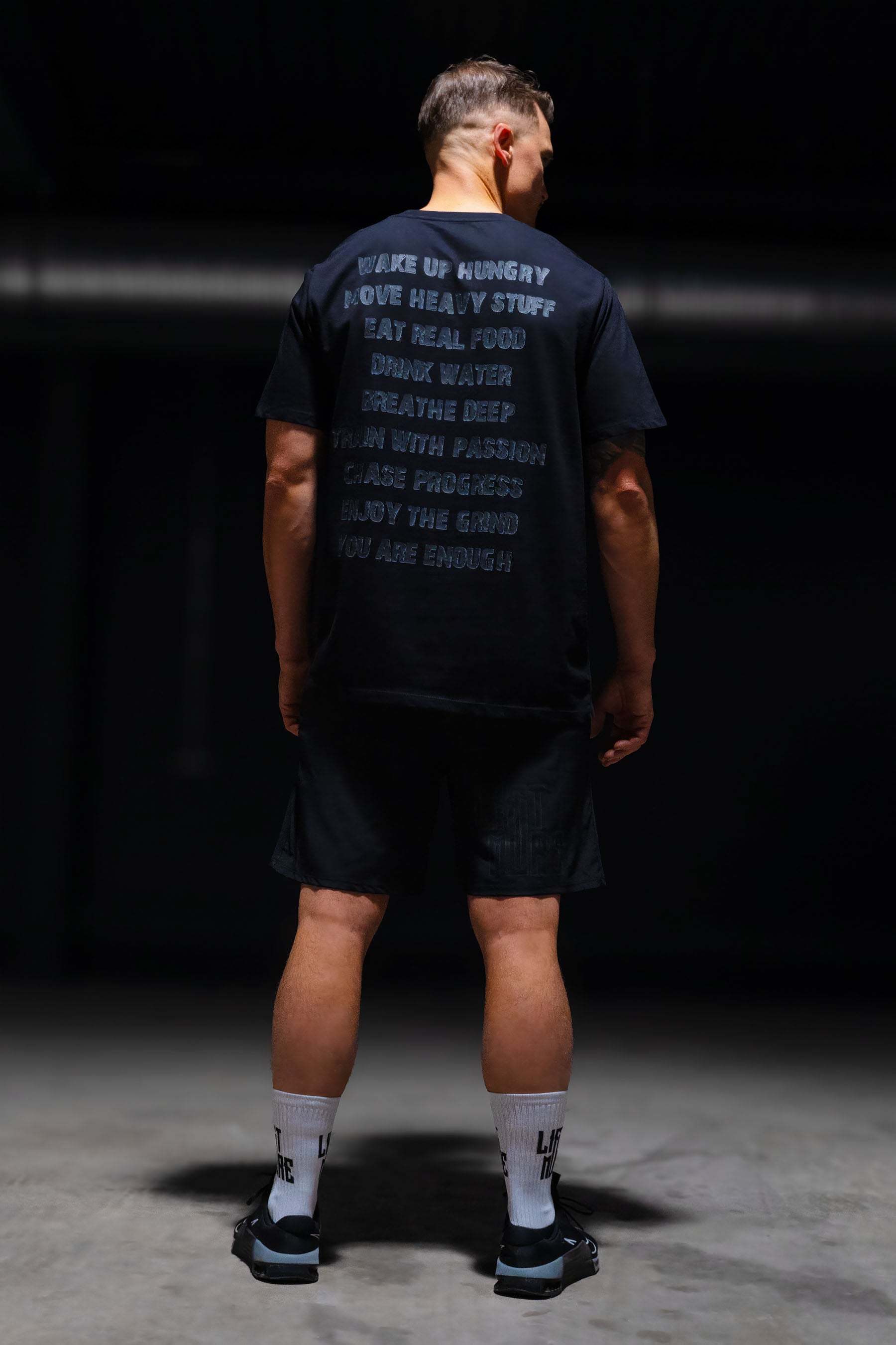 Chase progress dark Tee